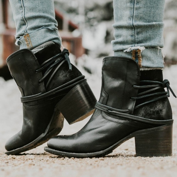 Freebird by Steven Shoes - Freebird by Steven Casey Black Boots 7/37 Leather